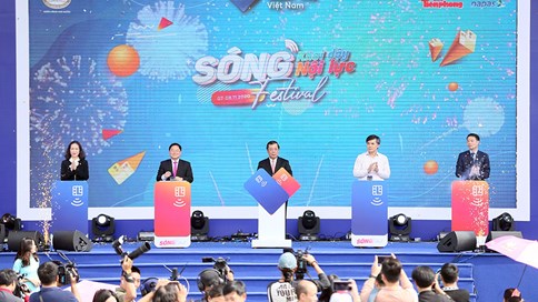 Ấn tượng sự kiện Ngày thẻ Việt Nam 2020 - Sóng Festival tại Hà Nội