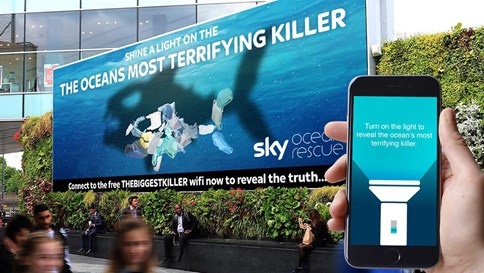 Chiến dịch quảng cáo OOH bảo vệ môi trường biển của tổ chức WCRS & Sky Ocean
