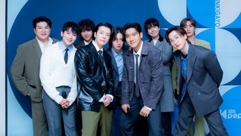 Huyền thoại Super Junior đã quay lại Việt Nam - Show diễn mà K-Fan chờ đón nhất sau hàng chục năm