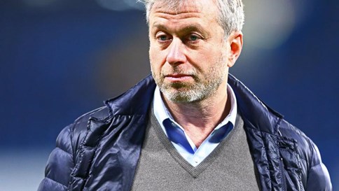 Sở hữu ít nhất 11 tỷ USD, tỷ phú Nga Abramovich tiêu tiền thế nào?