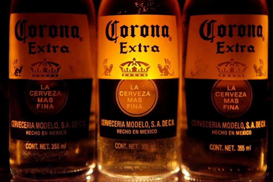 Bia Corona bị ngừng sản xuất vì Covid-19